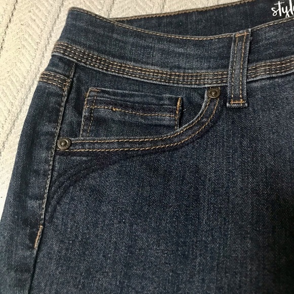 Style & Co Straight Leg Jean - Picture 5 of 12